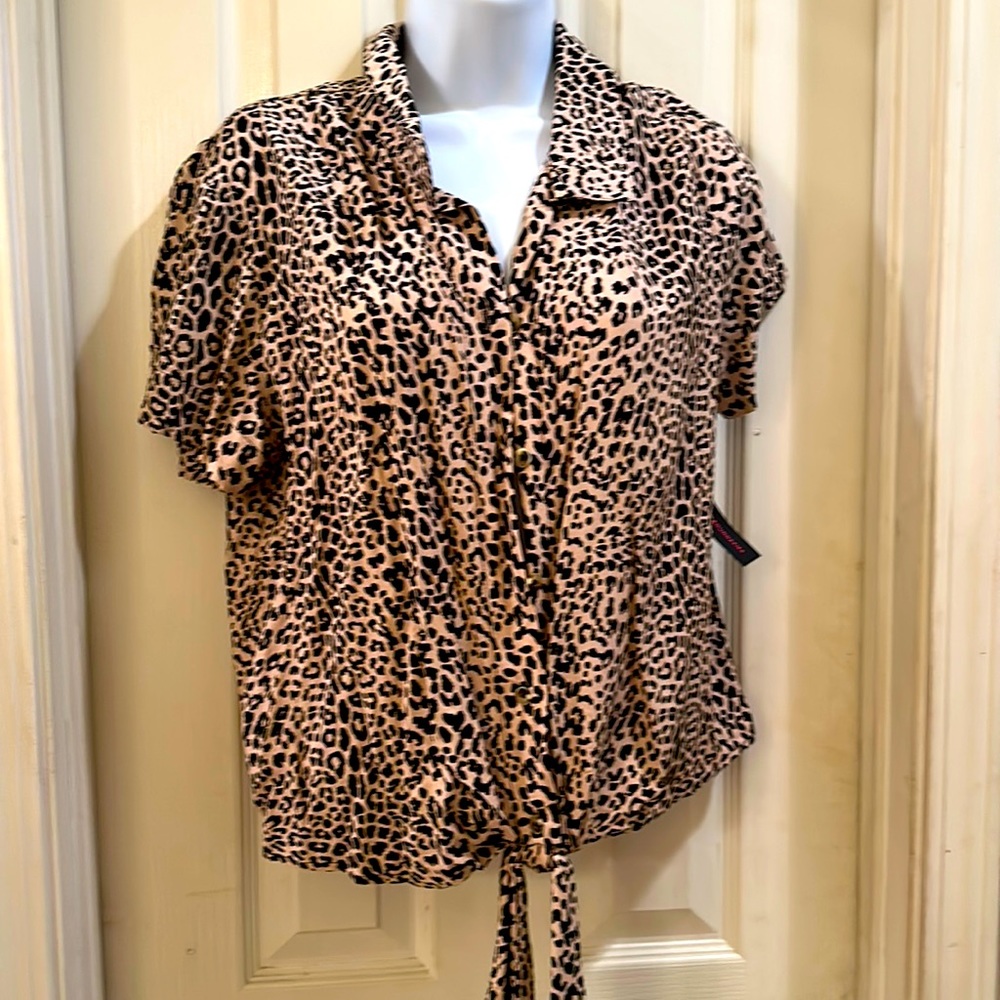 Leopard print blouse tie front